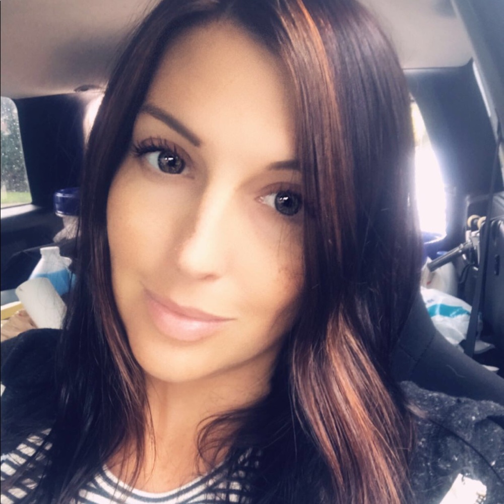 Meet your Posher, Amanda